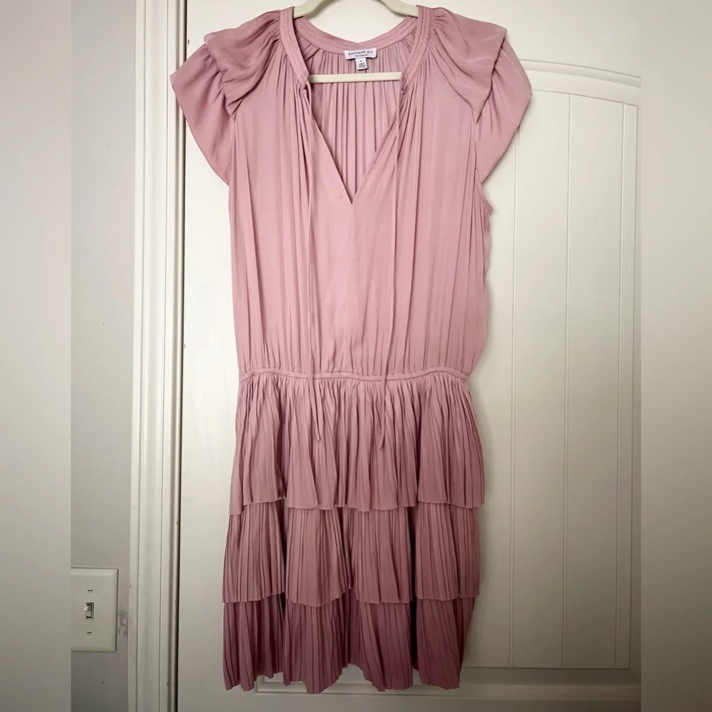 Current Air Short Sleeve Tiered Mini Dress Pink